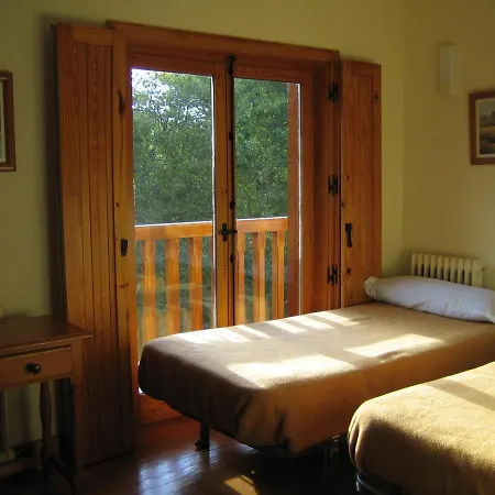 Albergue Espinosa De Los Monteros Эспиноса-де-лос-Монтерос